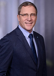 Stefan Schneider